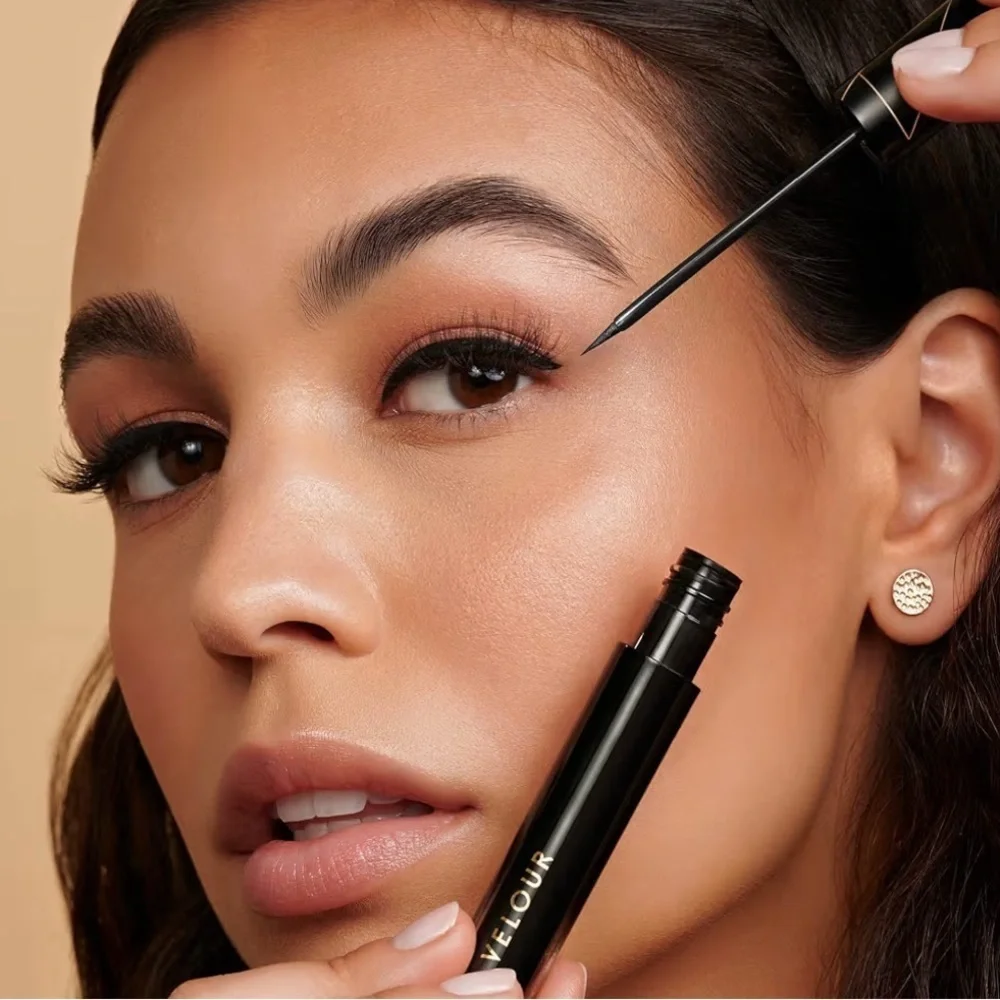 Velour Lash & Go 3-in-1 Eyeliner + Magnetic + Lash Adhesive Black 3.5 mL